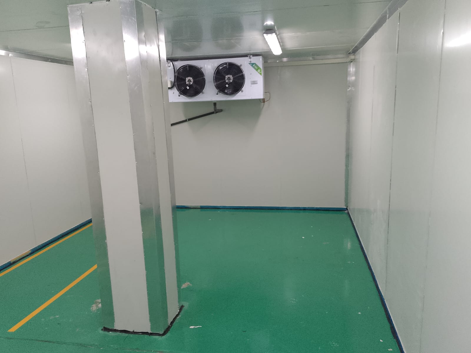 Cold room maintenance
