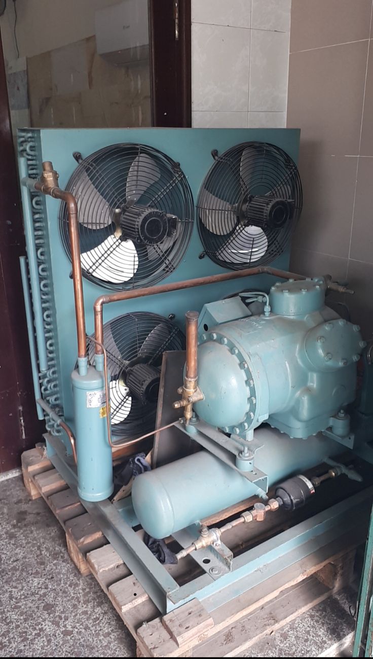 Cold room compressor installation